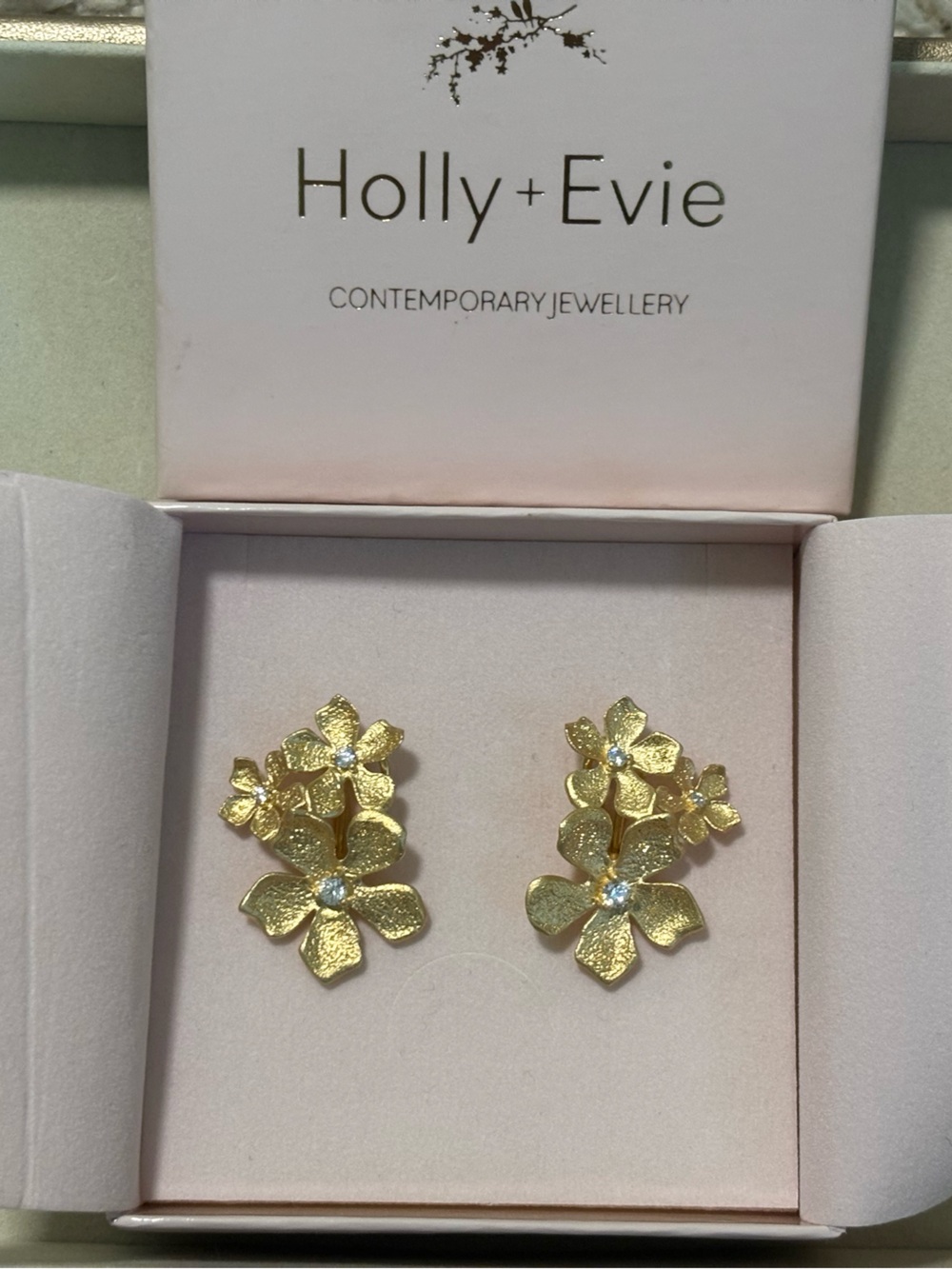 Holly + Evie Gold Plated Blossom Trio Flower Earrings